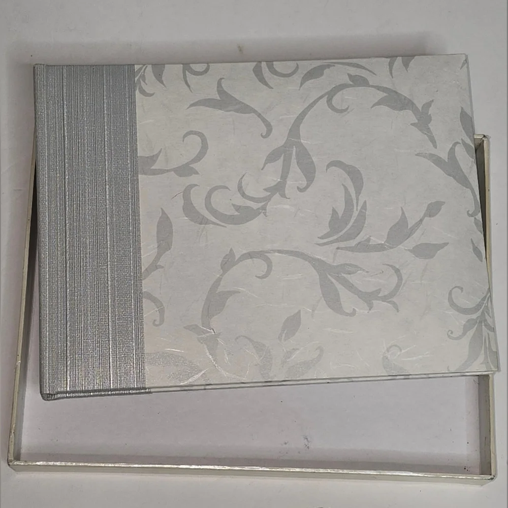 NIB C.R. Gibson White and Silver Wedding Guest Book (7.75